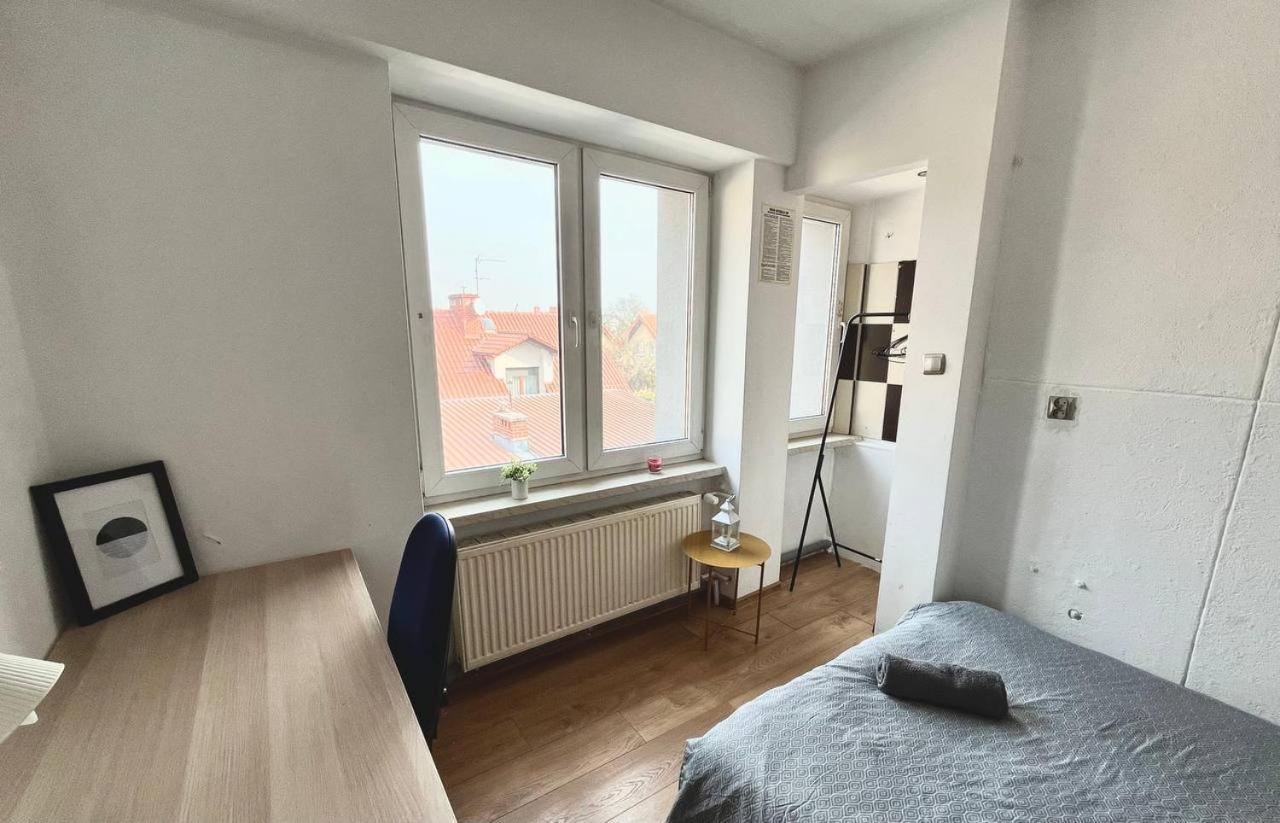 Comfy, Nice And Small Room In Krakau Exterior foto